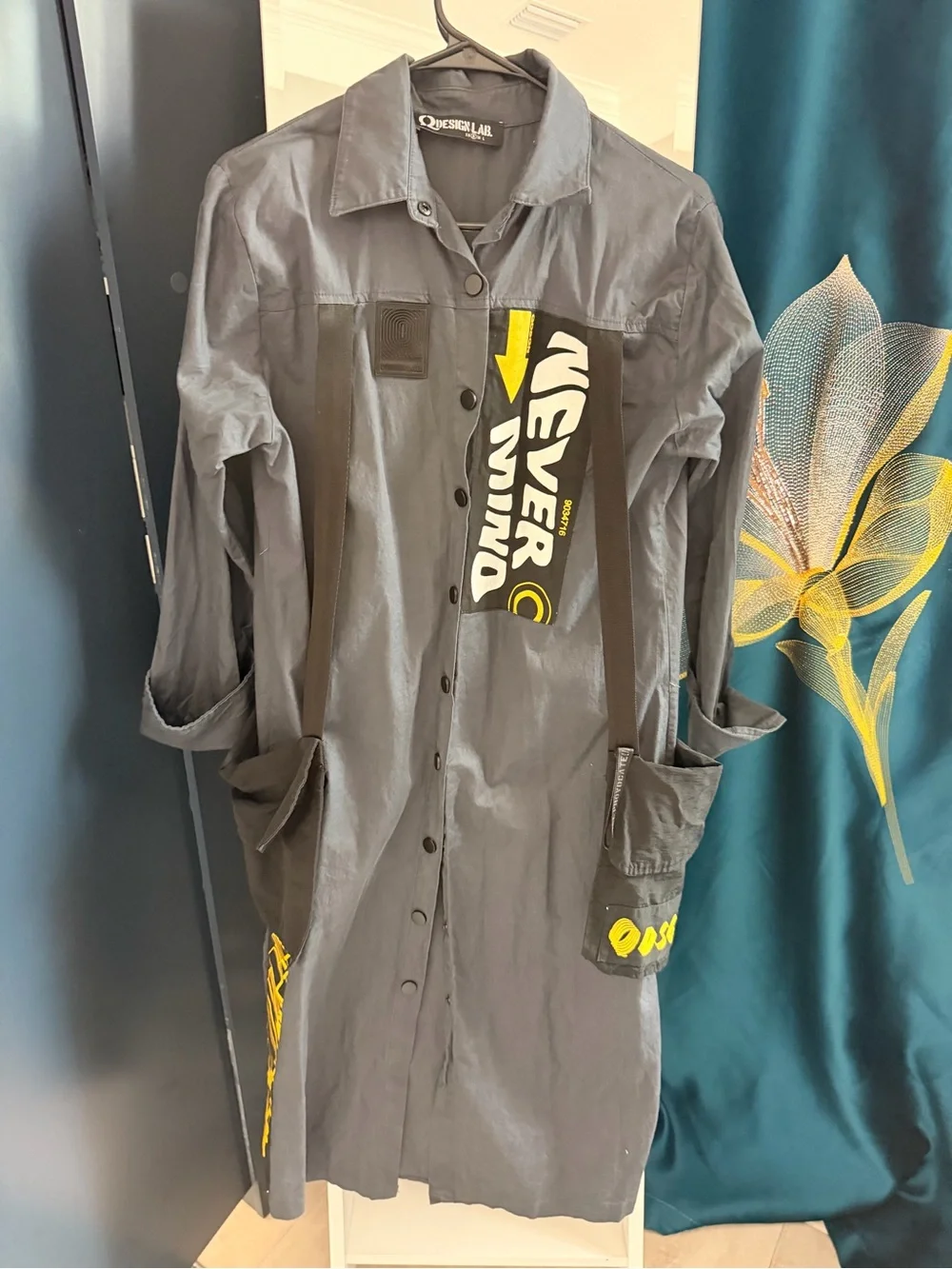 Design Lab Lord & Taylor Gray Trench Coat with Yellow Graphic Arrow